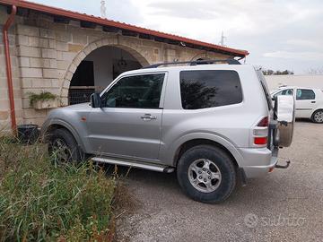 MITSUBISHI Pajero (2000-2007) - 2002