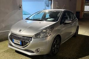 Peugeot 208 PureTech 82 5 porte Allure