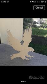 Aquila in legno