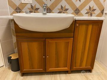 Mobile bagno con lavandino