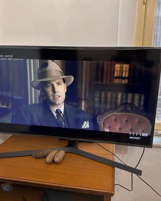 Samsung Smart TV 43" 4K UHD Serie RU7400