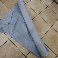 rotolo di tessuto per camice o divise 