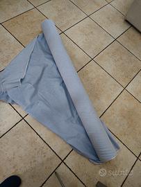 rotolo di tessuto per camice o divise 