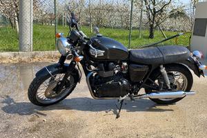 Triumph Bonneville Carburatori 2004 perfetta