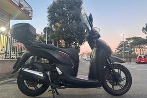 Honda SH 300 sport - FINANZIABILE