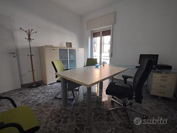 Stanza ad ore uso ufficio