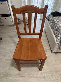 Set 4 sedie in legno massiccio per cucina