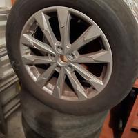 N. 4 CERCHI IN LEGA D'ALLUMINIO CON PNEUMATICI