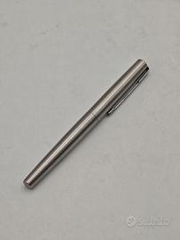 Parker 15 Penna Stilografica Acciaio