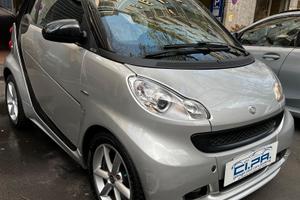 Smart ForTwo 1000 52 kW MHD coupé pulse
