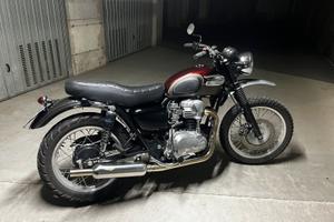 Kawasaki w650 w 650 scrambler