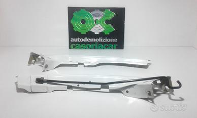Rinforzo sede proiettore Destro, Rinforzo sede pro