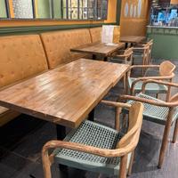 ARREDO COMPLETO PER RISTORANTE