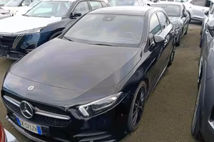 MERCEDES-BENZ A 200 d Automatic Premium AMG *Tet