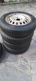 neumatici 135/80R13 70t