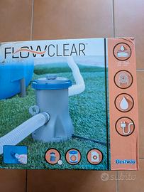 pompa da piscina flowclear Bestway nuova 