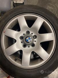 Cerchi in lega e gomme BMW serie1