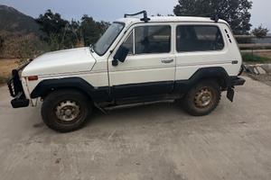 Lada niva 1.6