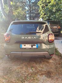 Dacia duster journey up autocarro N1