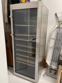 Cantinetta Liebherr acciaio inox come nuova 