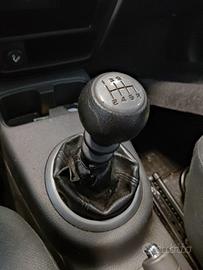 Leva cambio FIAT SEDICI 4X4 1910cc MTJET del 2008