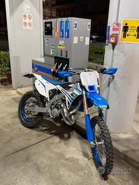 tm EN 125fi