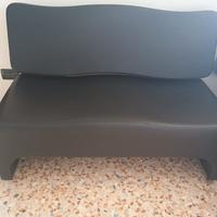 divanetto negozio 