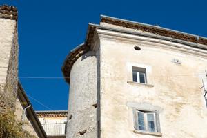 MINI APPARTAMENTO DA COMPLETARE - 65mq