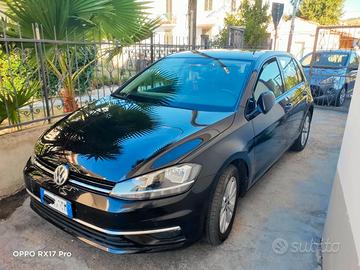 VOLKSVAGEN GOLF VII 1.6 TDI 110 CV 
