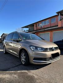 TOURAN 2017.     7POSTI