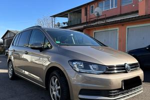 TOURAN 2017.     7POSTI