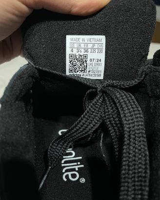 Adidas campus