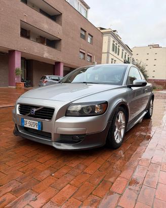 Volvo C30 2.4 D5 aut. R-DESIGN