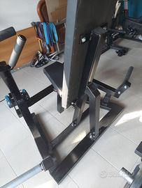 Chest press convergente
