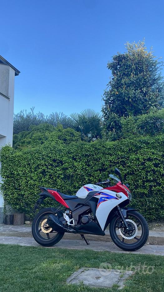 Color Cbr 125 Prezzo Lampadina LED Per Honda CBR 125 R (2011 2018