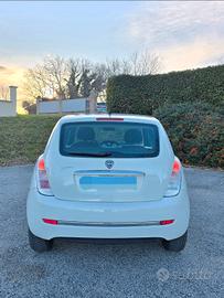 LANCIA YPSILON 1.2 60cv