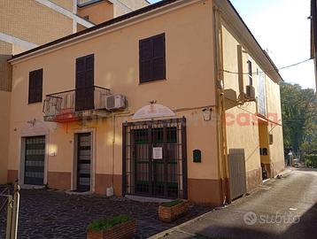 Stabile/Palazzo Frosinone [Cod. rif 3193093VRG]