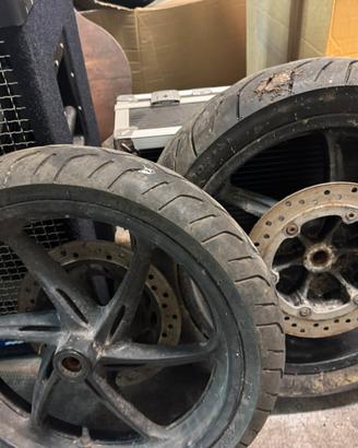 Sh 300 cerchi sport neri