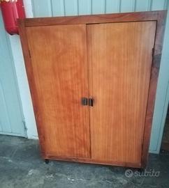 Coppia mobiletti  vintage anni 50 60