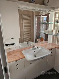 mobile bagno marmo rosa