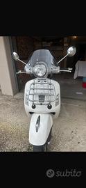 Vespa 300 GT