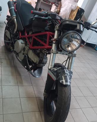 Ducati Monster 600