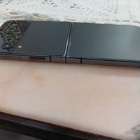 Samsung z flip 4 