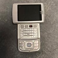 2 cellulari vintage, nokia e Lg