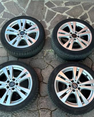 4 cerchi in lega da 17 con gomme invernali