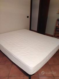 Letto matrimoniale