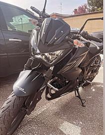 Moto kawasaki Z300