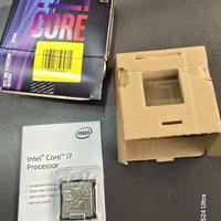 Intel Core i7-9700K con  Scatola