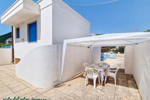 Torre Suda- 2app 8p economy 200m dal mare