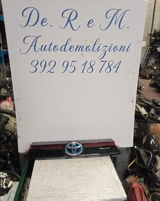 MODANATURA PORTELLONE POST. TOYOTA Yaris Cross Ser